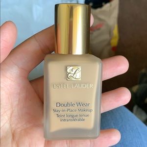 Estee Lauder Double Wear Foundation
